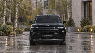 Фирменная оптика рестайлингового GAC S7